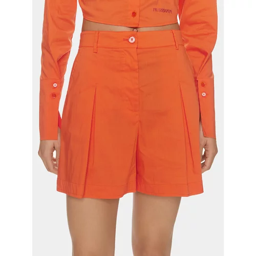 Patrizia Pepe Kratke hlače iz tkanine 2P1617/A23-R825 Oranžna Regular Fit