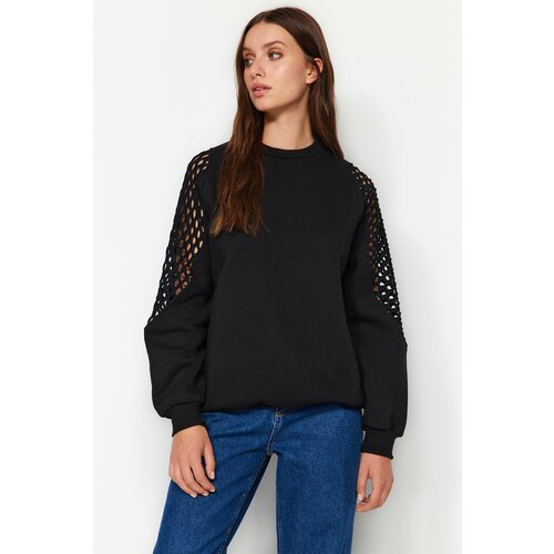 Trendyol Black Mesh Detail Thick Fleece Inside Regular/Normal Knitted Sweatshirt Cene