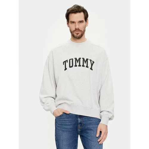 Tommy Jeans Jopa Varsity DM0DM18386 Siva Boxy Fit