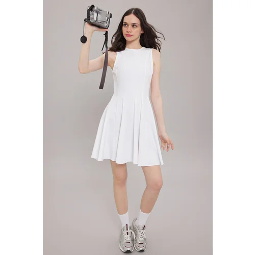 Trendyol White Mini Knitted Dress with Ruffle Skirt