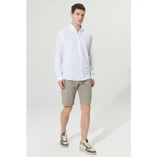 AC&Co / Altınyıldız Classics Men's White Comfort Fit Comfortable Cut Buttoned Collar Casual Linen Shirt.