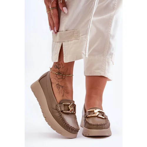 Kesi Leather moccasins on the platform with dark beige désmond decoration