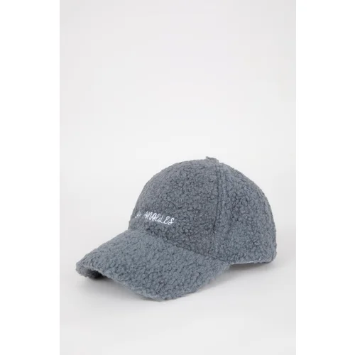 Defacto Women's Plush Hat