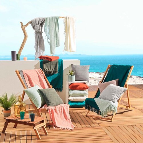 Douceur d int&amp;eacute;rieur Deka 150x150 cm Lilia &amp;ndash; Slike