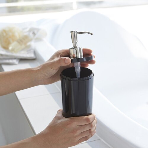 YAMAZAKI Crni plastičan dozator sapuna 500 ml Round &amp;ndash; Slike