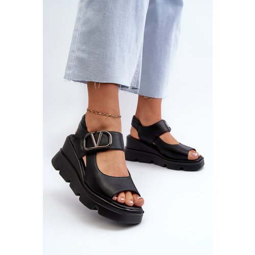 Kesi Women's wedge and platform sandals made of eco leather, black triaola Slike