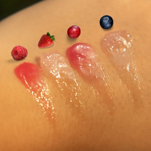 Rude Cosmetics Berry Juicy vlažilni balzam za ustnice odtenek Strawberry 10 ml Slike