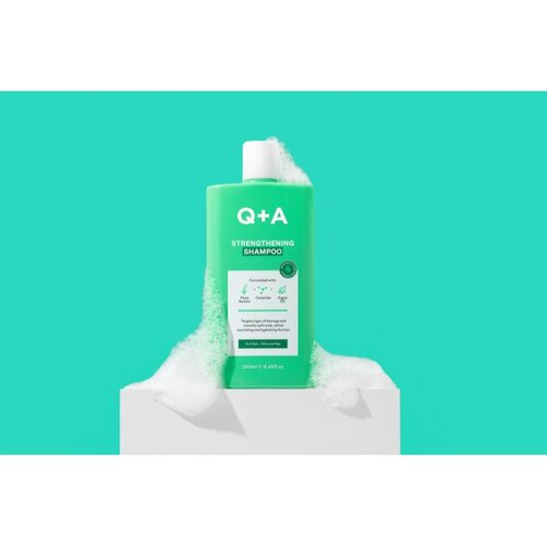 Q+A Strengthening &amp;scaron;ampon za učvr&amp;scaron;ćivanje 250 ml Slike