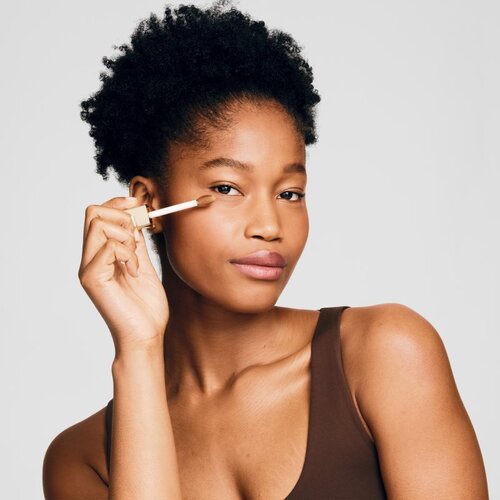 Est&amp;eacute;e Lauder Double Wear Stay-in-Place Concealer dolgoobstojni korektor odtenek 5.5N 12 ml Slike