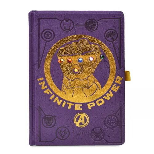 Pyramid avengers infinity war (gauntlet) light up A5 beležnica pyramid Slike