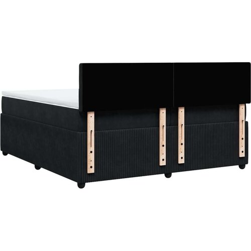 VidaXL Krevet s oprugama i madracem crni 200x200 cm bar&amp;scaron;unasti Slike