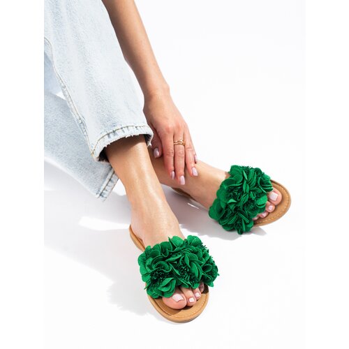 SHELOVET Green women&amp;#039;s slippers with flowers Slike