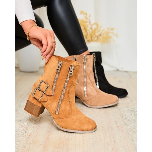 Resti Decorated heeled boots in camel Zerta Cene