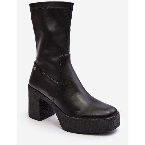 Kesi Women's leather ankle boots GOE MM2N4047 Black Cene