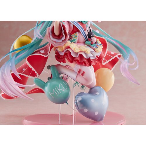 Square Enix HATSUNE MIKU 1/7 SCALE FIGURE - BIRTHDAY 2021 (PRETTY RABBIT VER.) BY SPIRITALE Slike