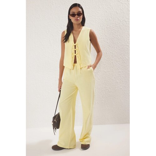 TRENDYOLMILLA ženski set bluza i pantalone Twoss25Au00034, Žuta-Žuta Cene