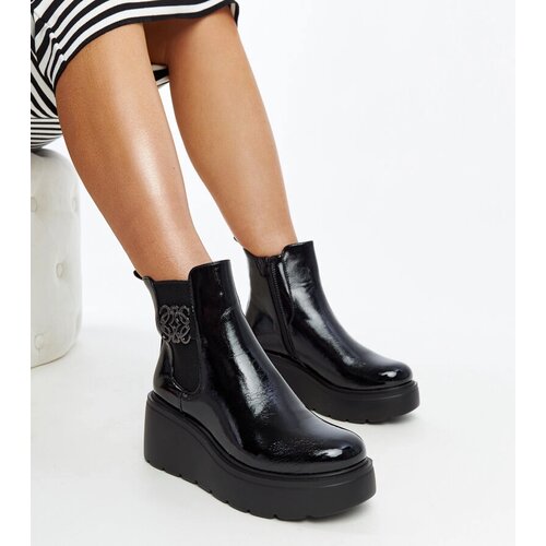 Gemre Black insulated patent wedge ankle boots Sarkisa Cene