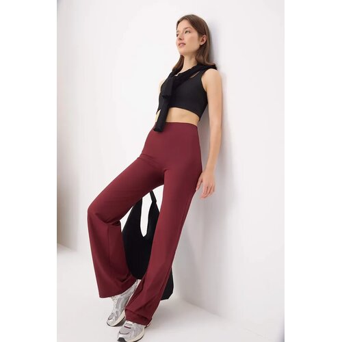 TRENDYOLMILLA Ženski donji deo trenerke Thmss26Ea00010, Bordo Slike