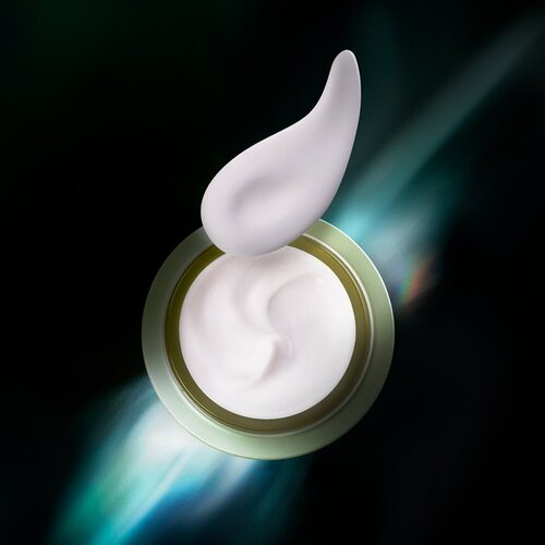 Shiseido Future Solution LX Legendary Enmei Ultimate Brillance Eye Cream pomlajevalna in posvetlitvena krema za predel okoli oči 15 ml Slike