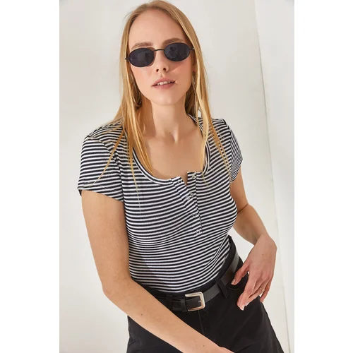 Olalook Women's Striped Black Snap-On Camisole Blouse