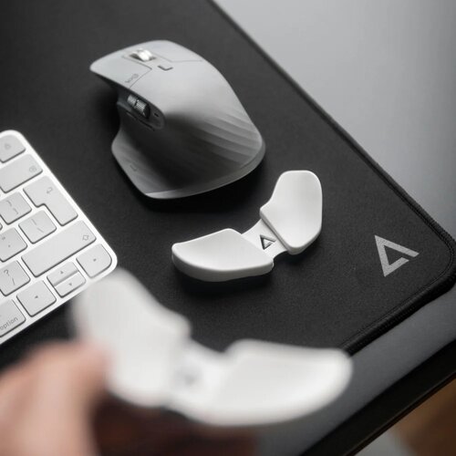 DELTAHUB Podloga za mi&amp;scaron;ko Gaming Desk Mat-Črna (S), 90 &amp;times; 30 cm Slike