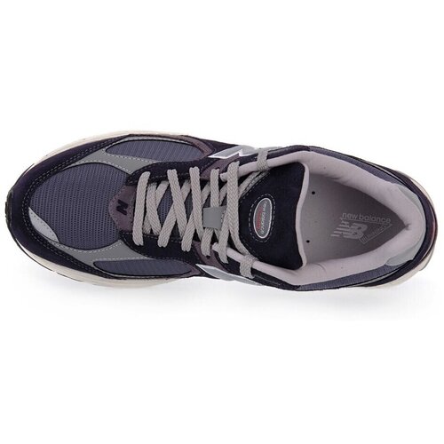New Balance Superge M2002RSF Mornarsko modra Slike
