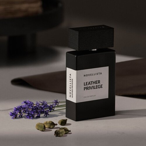 NOVELLISTA Leather Privilege parfumska voda uniseks 10 ml Slike