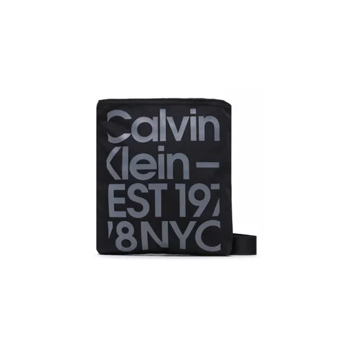 Calvin Klein Jeans Torbica za okrog pasu Sport Essentials Flatpack18 Gr K50K510378 Črna
