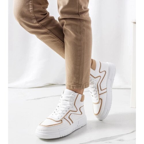 D/CEO White trainers Justar Cene