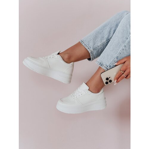DStreet Sneakersy damskie na platformie WALK ME UP białe Cene