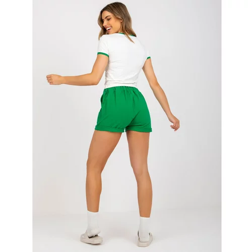 Fashion Hunters Ecru-green basic summer set with shorts
