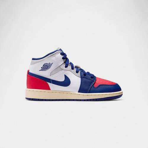 Nike Visoke superge Jordan 1 Mid Rare Air (GS) Bela Cene