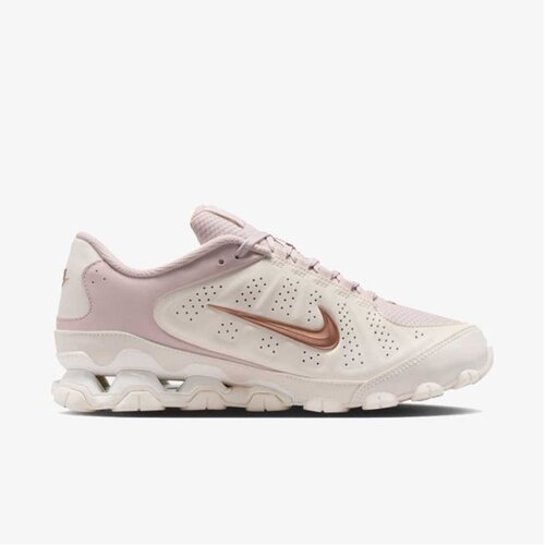 Nike W reax 8 nsw sl Cene