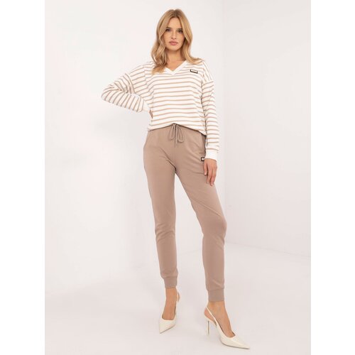 RELEVANCE Set-RV-KMPL-A-214.71-white-beige Cene