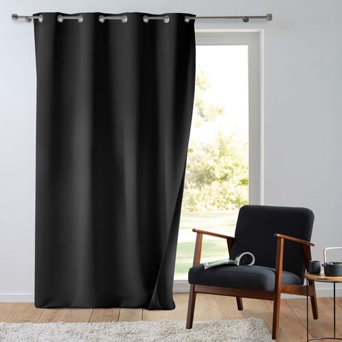 Douceur d int&amp;eacute;rieur Crna zavjesa sa zvučnom izolacijom od mikrovlakana 135x260 cm Micropolar &amp;ndash; Slike