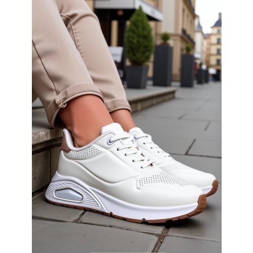 Resti Women's sports shoes Aterre Cene
