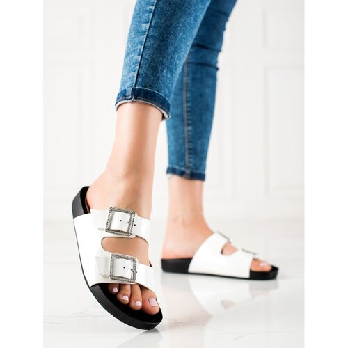 GOODIN WHITE FLIP-FLOPS WITH DECORATIVE BUCKLES Slike