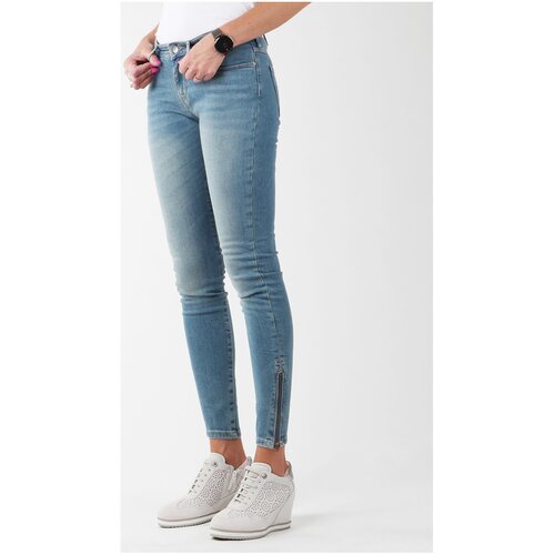 Wrangler Jeans skinny Skylark W27F4072F Modra Cene