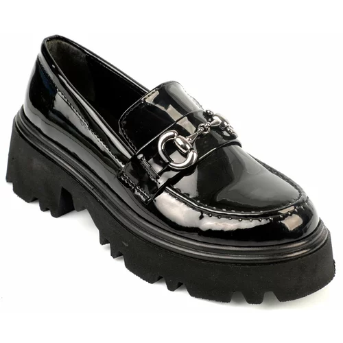 Capone Outfitters Women's Round Toe Buckled Patent Leather Loafer