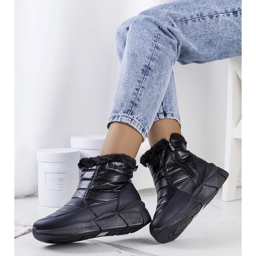 Gemre Black insulated snow boots Lago Cene