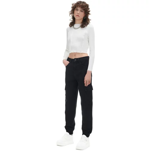 Cropp ženske jogger hlače od trapera s cargo džepovima - Crna  9880Y-99J