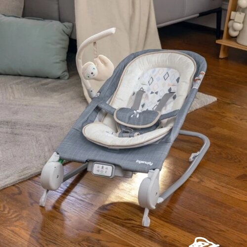 Kids II ingenuity lezaljka happy belly parker 0-6m ( masazno sediste) ( SKU16853 ) Slike
