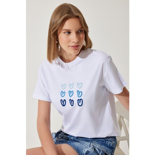 Happiness İstanbul Women's White Heart Embroidered Cotton T-Shirt Slike