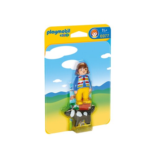 Playmobil devojčica sa kucom Slike