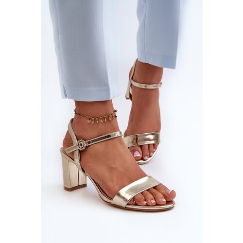 Kesi Glindra high-heeled gold sandals Slike