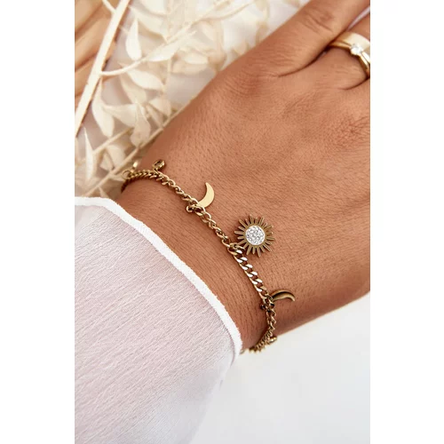 Kesi Fashionable gold bracelet with moon and sun