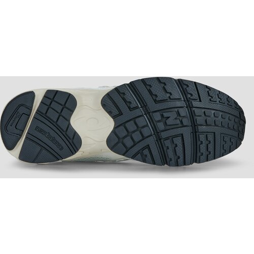 New Balance Nizke superge 725 Bež Slike