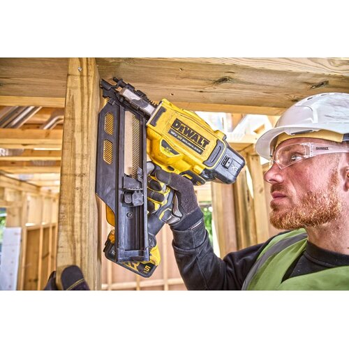 Dewalt DCN930P2 aku pi&amp;scaron;tolj za eksere 33 stepena, 2 x 5Ah Slike