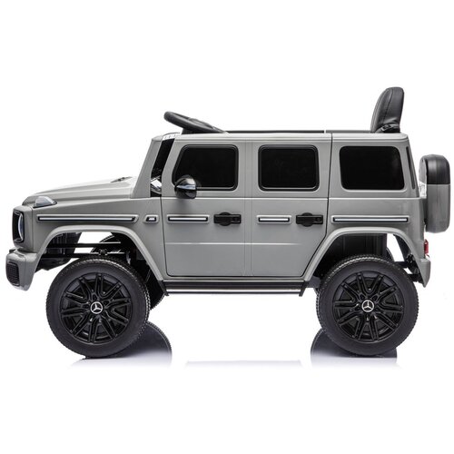 Mercedes G 4x4 24V 2580 Gray Battery-Operated Vehicle Slike