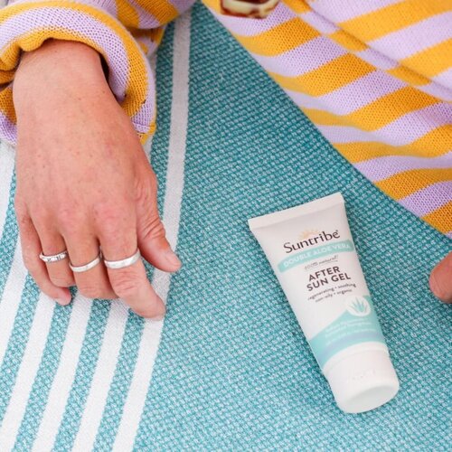 Suntribe After Sun Gel pomirjajoč gel po sončenju 100 ml Slike